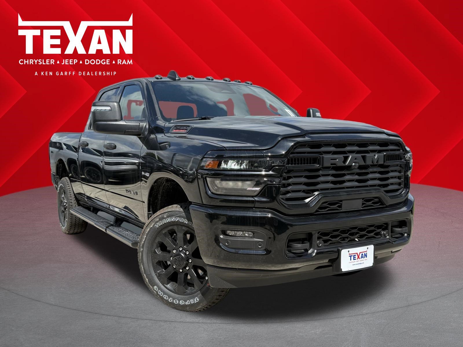 New 2026 Diamond Black Crystal Pearl-Coat Exterior Paint RAM Lone Star image 1