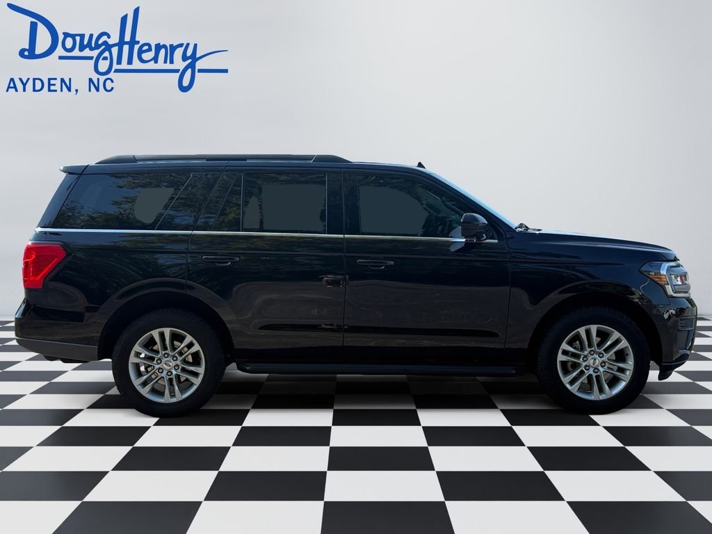 Used 2024 Black Ford XLT image 6