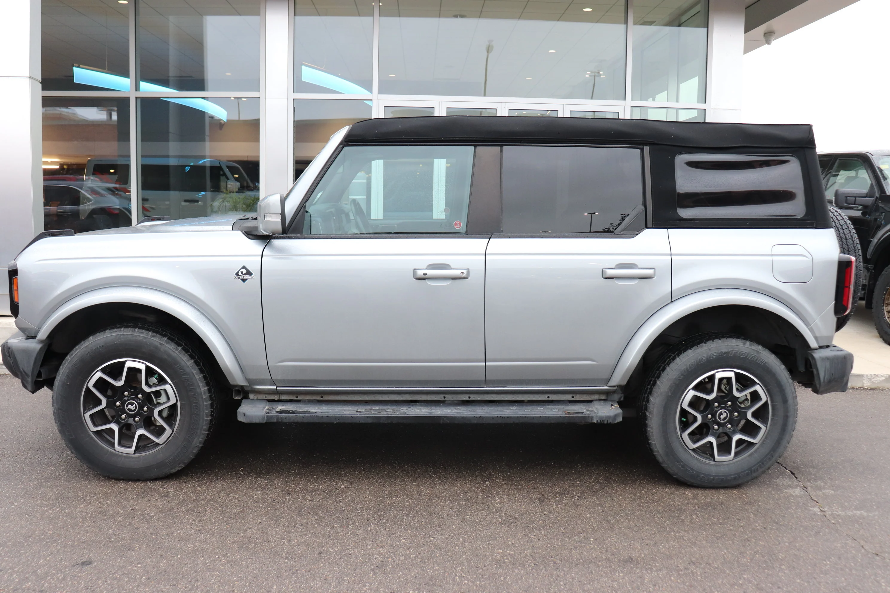 Used 2023 Silver Ford OUTERBANKS image 3