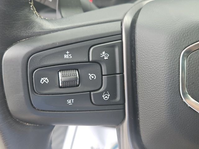 Used 2024 Silver GMC Denali Ultimate image 31