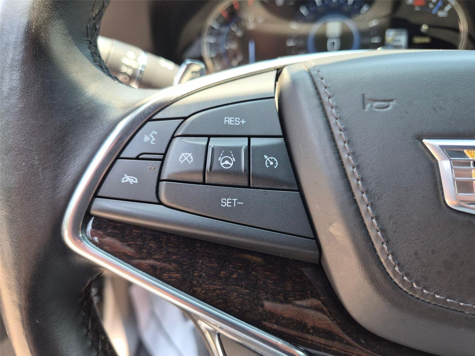 Used 2018 Stellar Black Metallic Cadillac Platinum AWD image 15