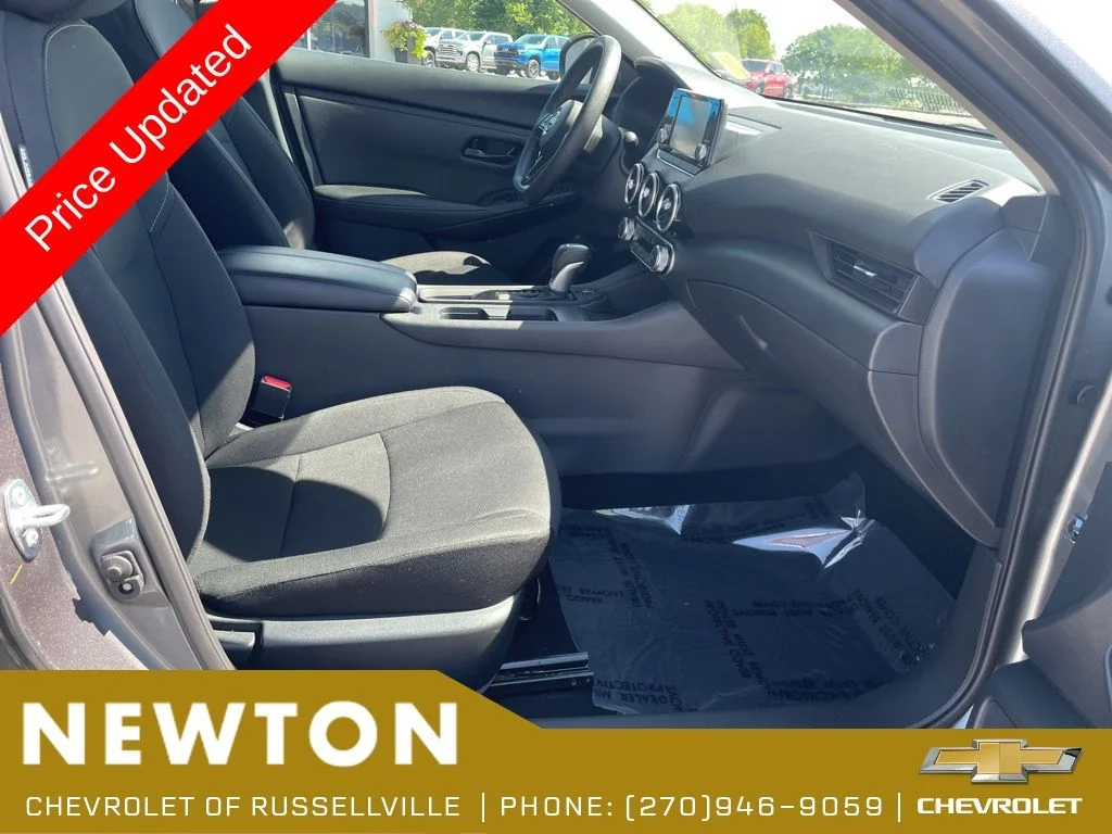 Certified Used 2025 Gun Metallic Nissan S image 22