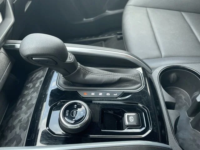Used 2023 Red Chevrolet Trail Boss image 19