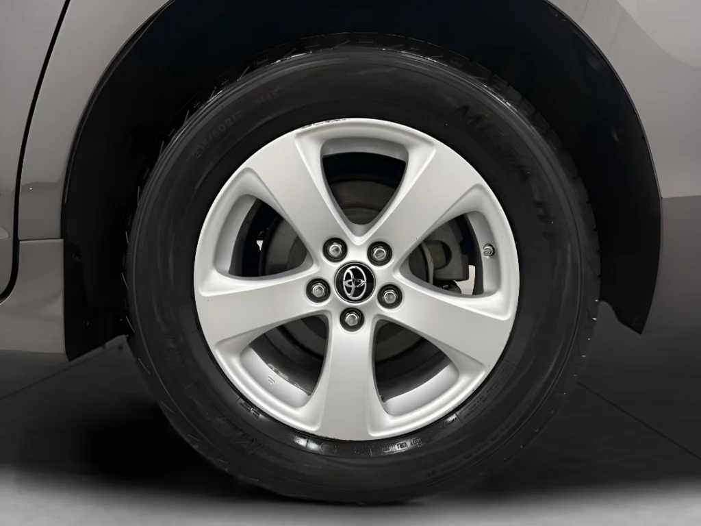 Used 2020 Gray Toyota LE image 29