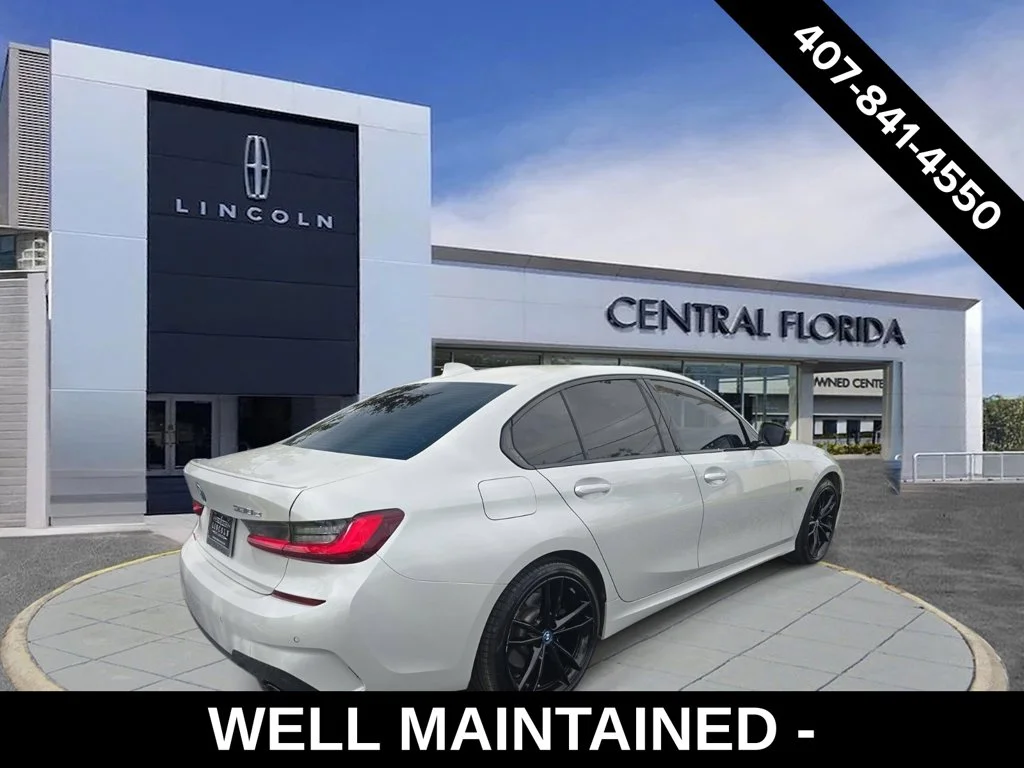 Used 2022 White BMW 330e xDrive image 2