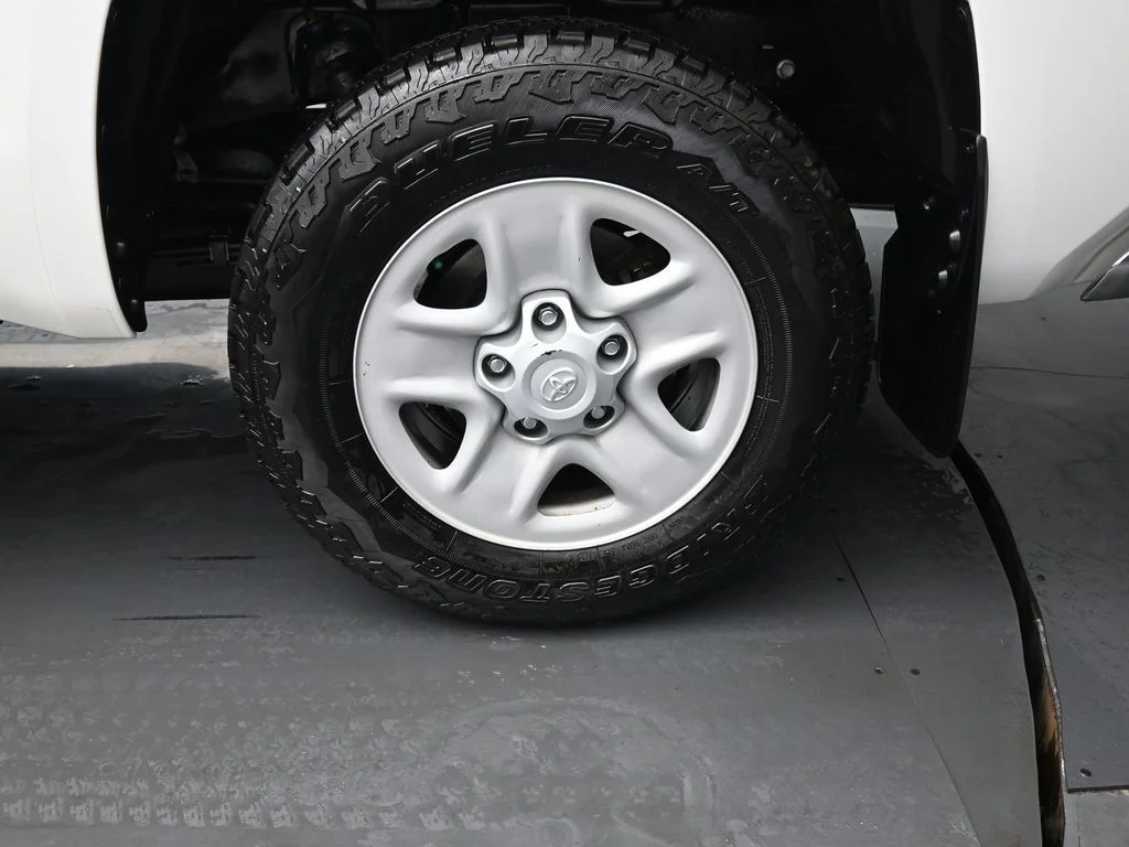 Used 2021 White Toyota SR5 image 10
