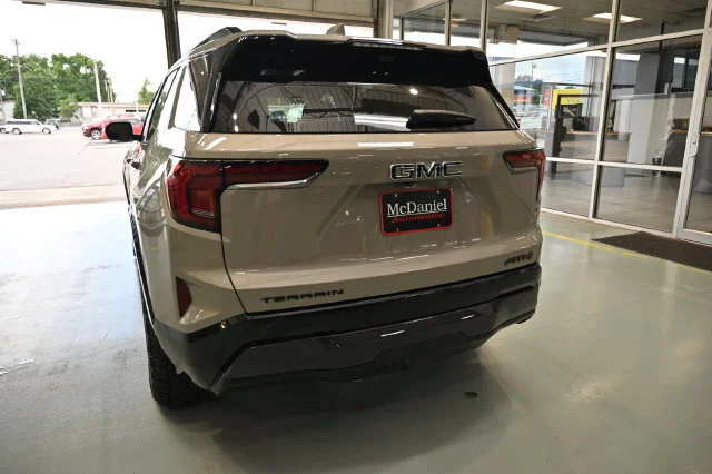 2026 GMC Terrain AT4 - Photo 6