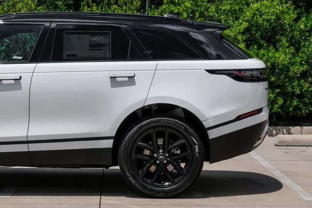 New 2026  Land Rover S image 18
