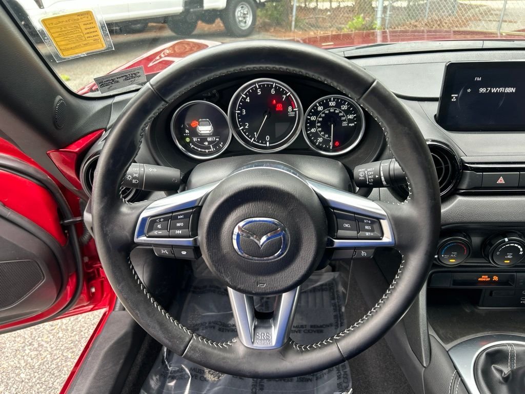 Used 2025 Red Mazda Club image 21