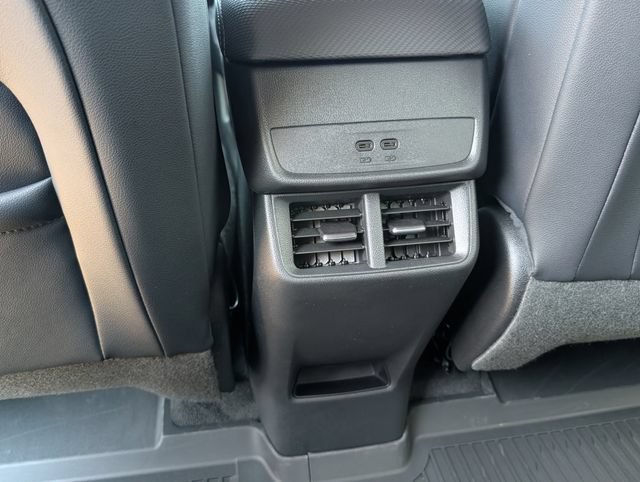 2027 Chevrolet Equinox LT - Photo 6