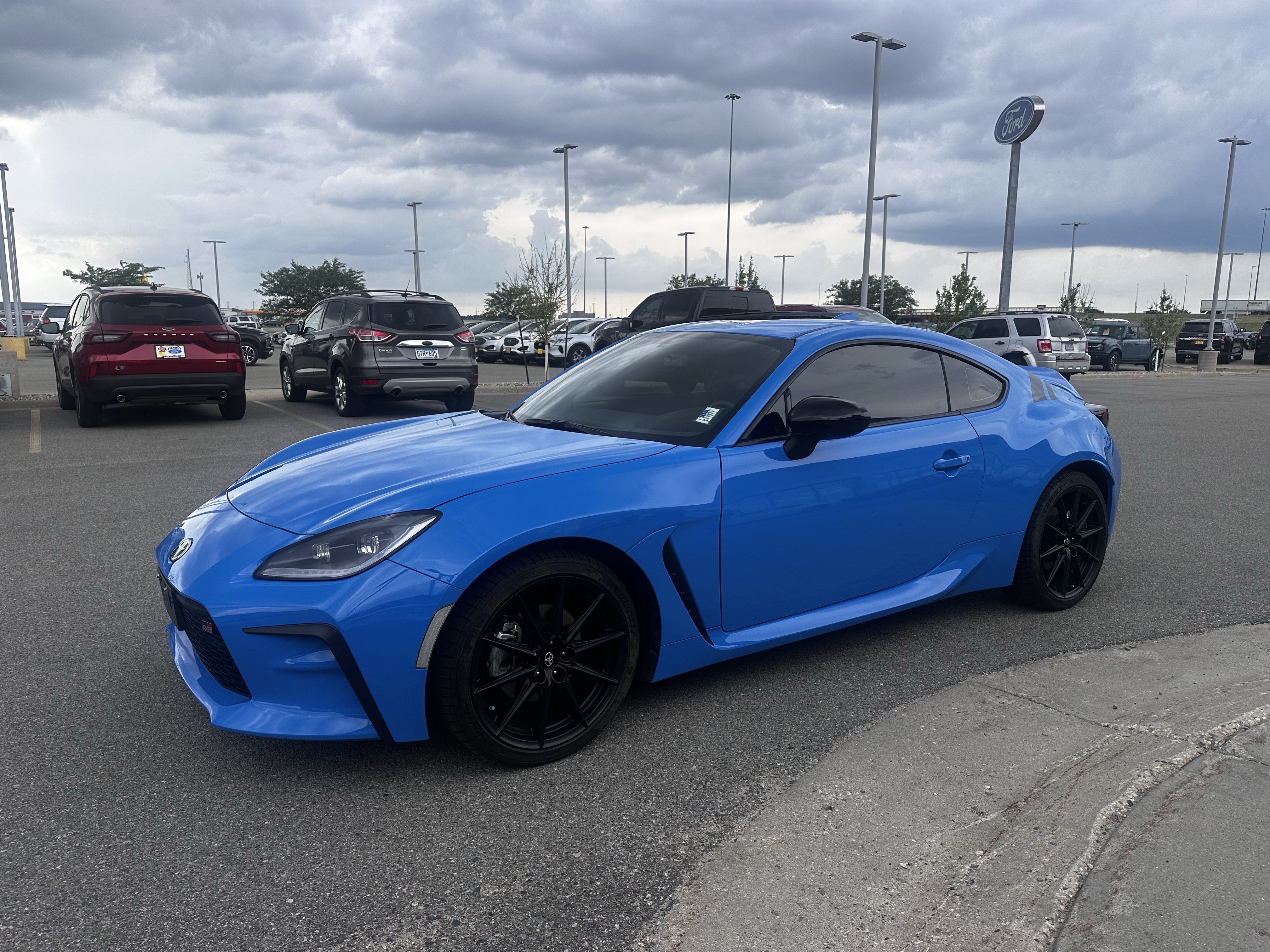 Used 2024 Neptune 2.0 Toyota Premium image 2