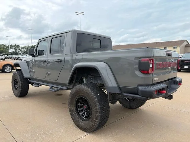 Used 2020  Jeep Rubicon image 6
