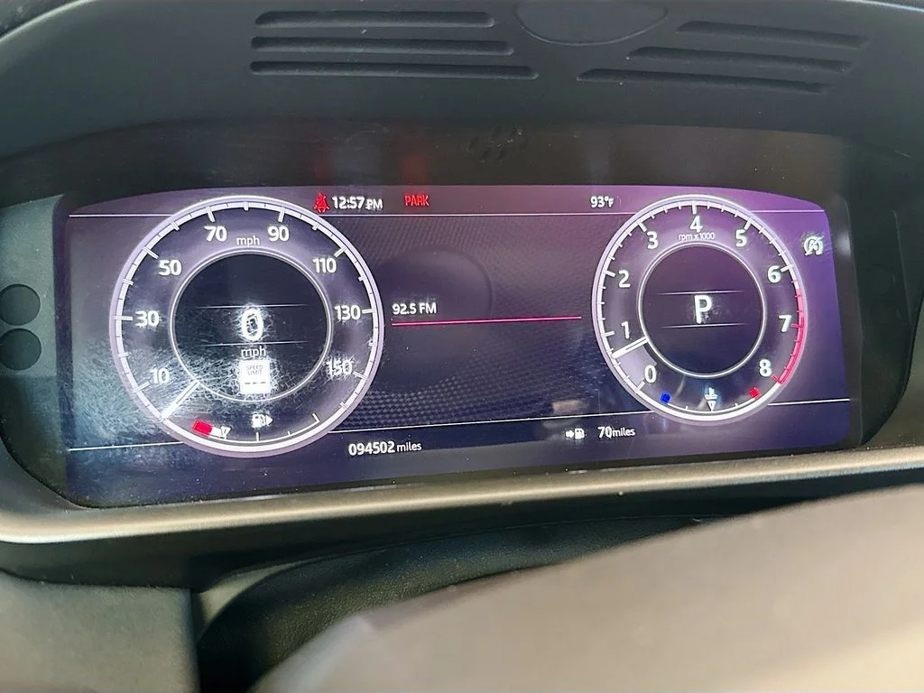 Used 2019 Gray Land Rover HSE image 12