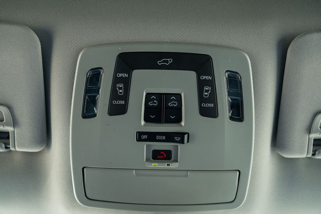 New 2026 Ruby Flare Pearl Toyota XLE image 20