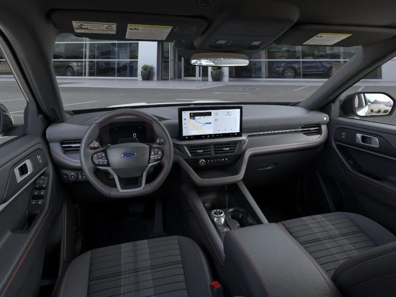 New 2026 Star White Metallic Tri-Coat Ford ST-Line image 10