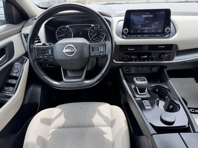Used 2025 Black Nissan SV image 7