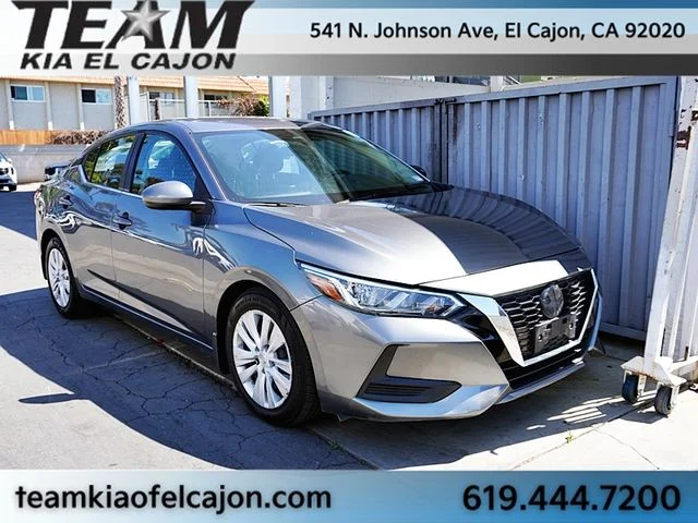 2022 Nissan Sentra S CVT's photo