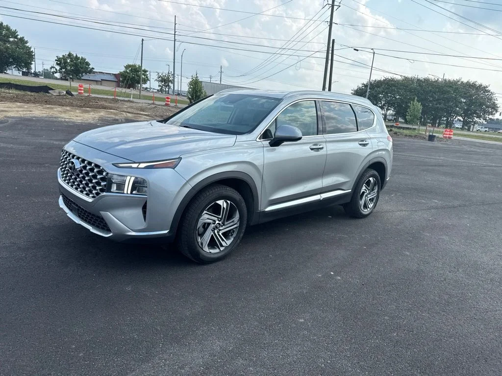 Certified Used 2021 Silver Hyundai SEL image 7