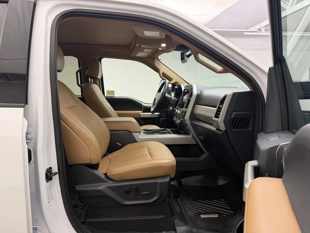 Used 2022 Oxford White Ford LARIAT image 22