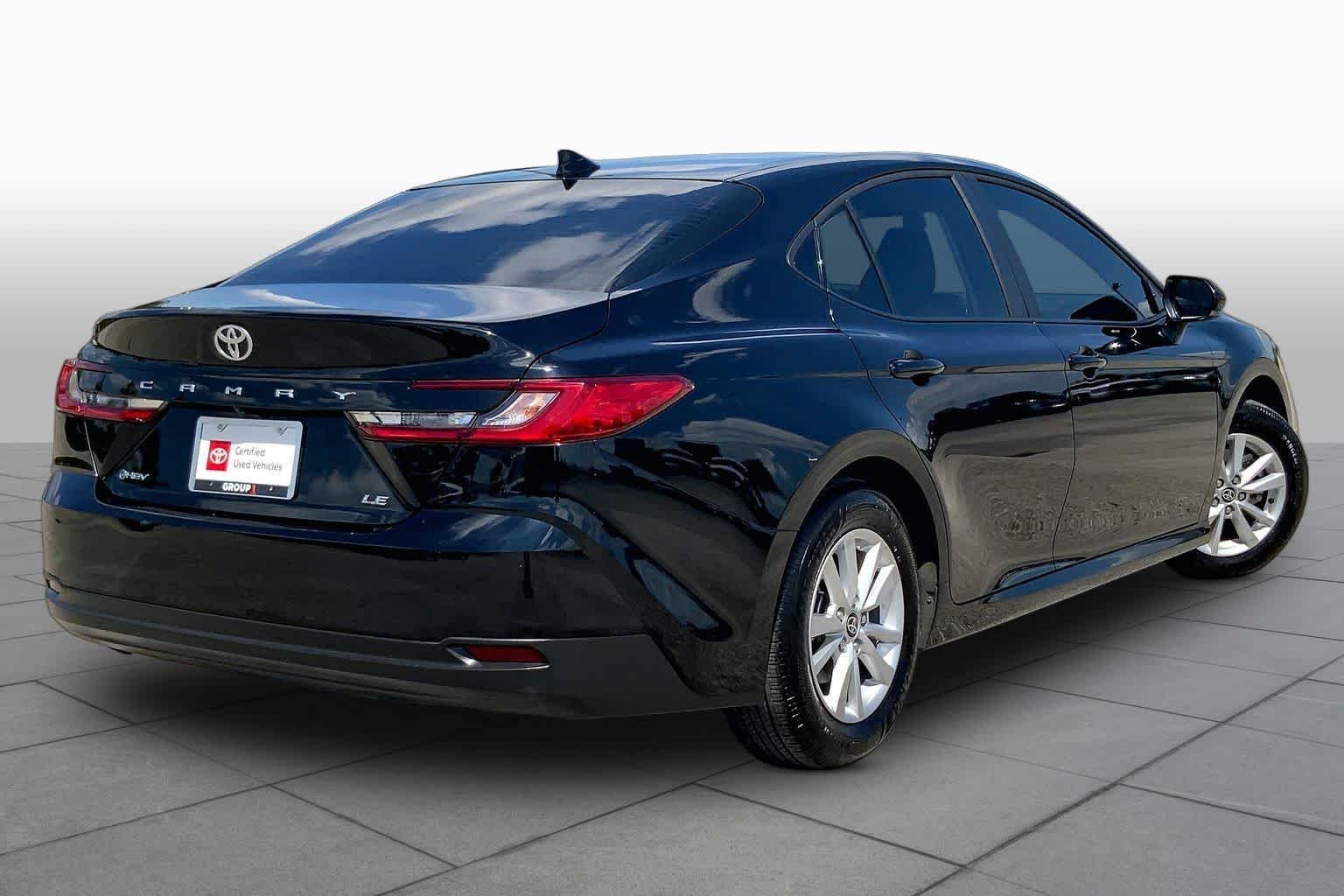 Used 2025 Midnight Black Metallic Toyota LE image 13