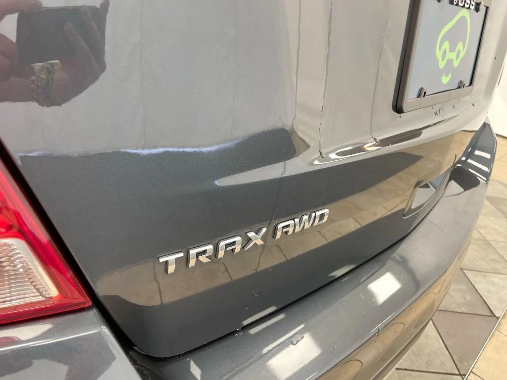 Used 2022 GRAY Chevrolet LT image 30