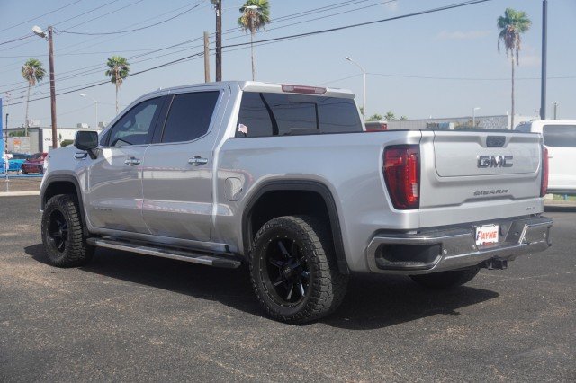 Used 2021  GMC SLT image 10