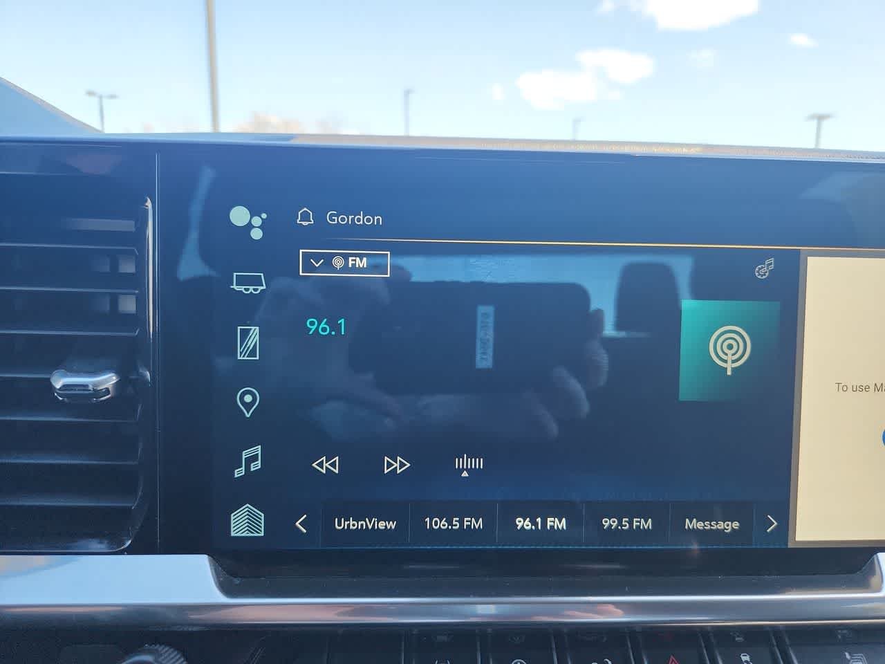 2024 Chevrolet Silverado 1500 LT - Photo 22