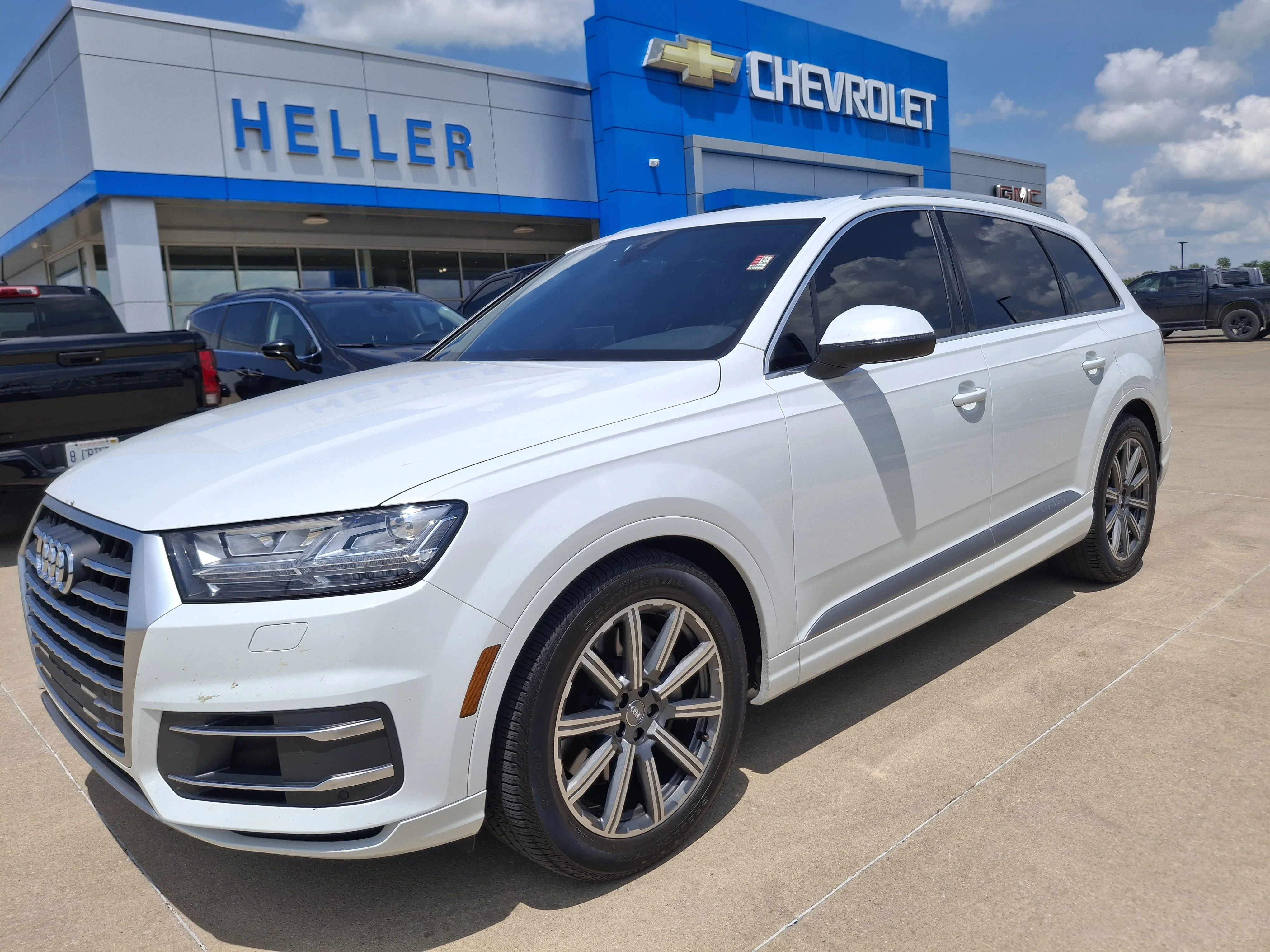 Used 2019 White Audi Premium Plus image 3