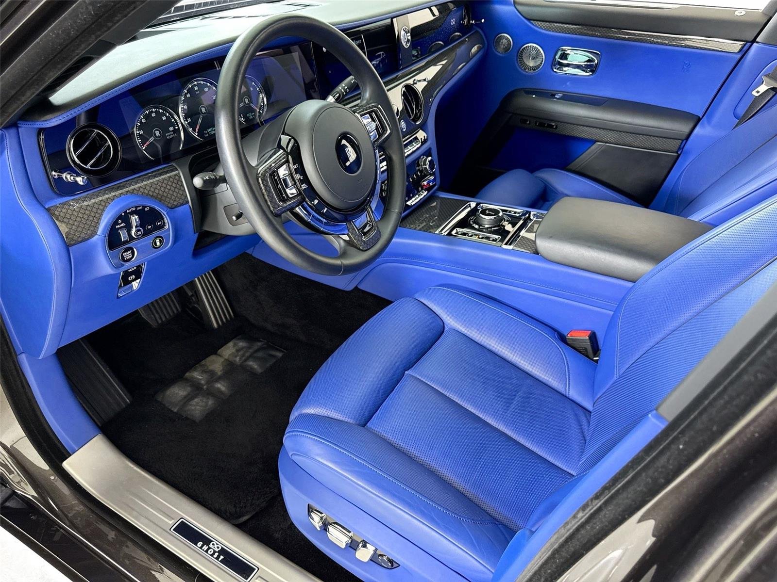 Used 2023 Darkest Tungsten Rolls-Royce Black Badge | Rear Exec Seats | Bespoke Audio image 13