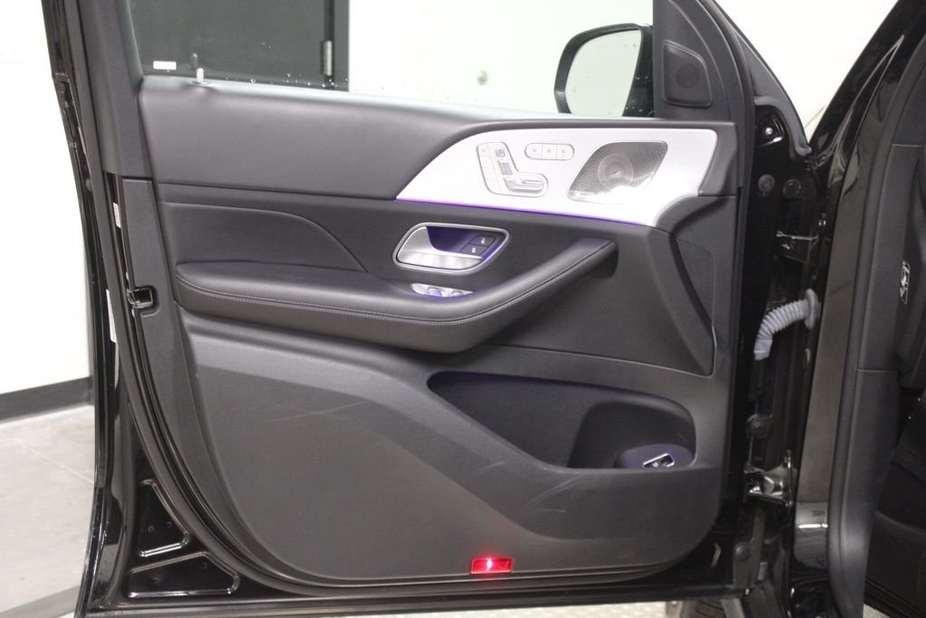 2024 Mercedes-Benz GLS Base - Photo 18