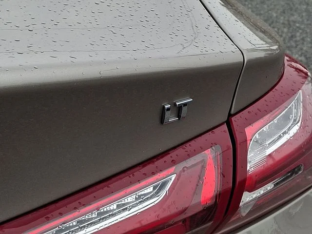 Used 2024 Mineral Gray Metallic Chevrolet LT image 30