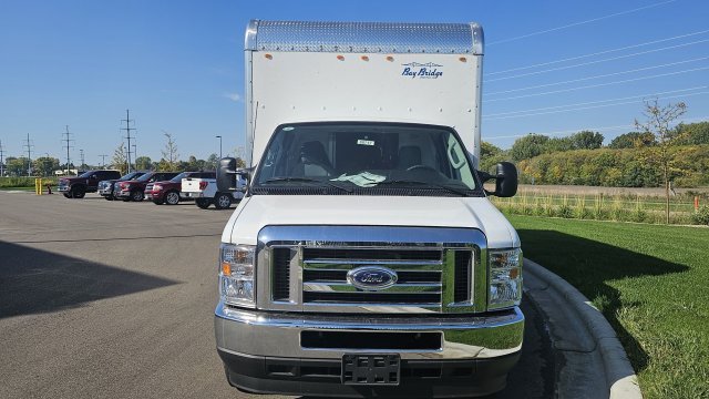 New 2027 Oxford White Ford Base image 8