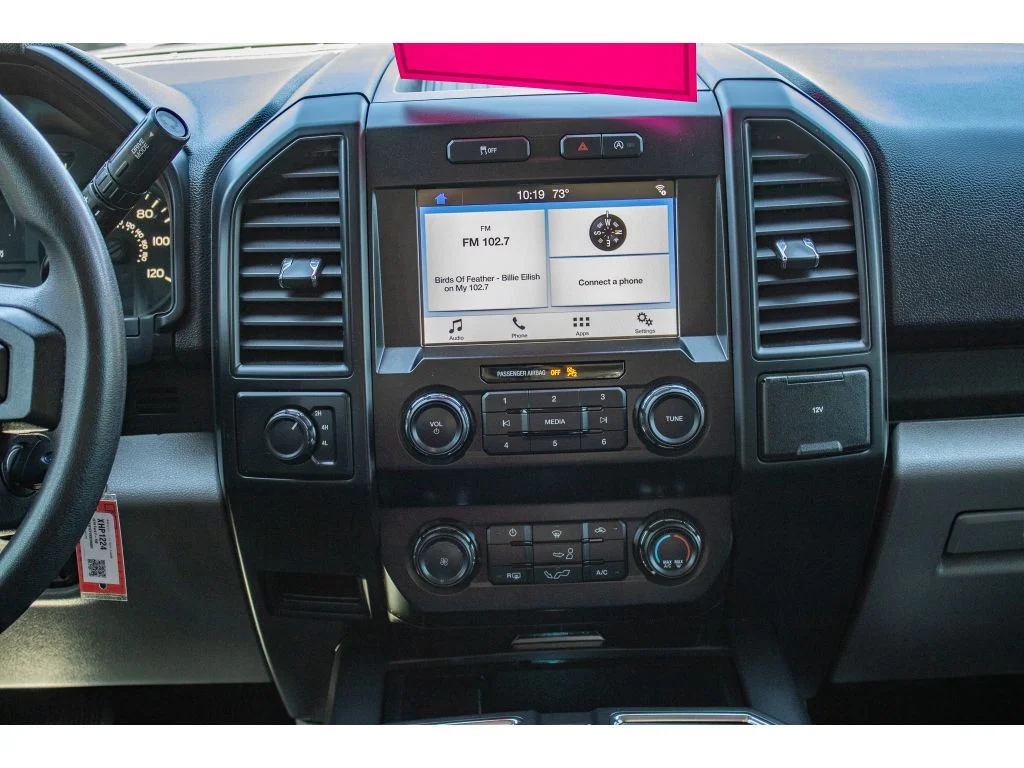 Used 2019 OXFORD WHITE Ford XL image 24