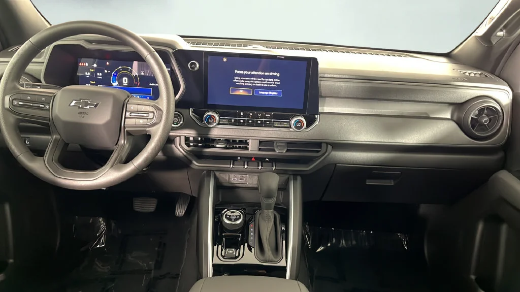 New 2026 Summit White Chevrolet Trail Boss image 18