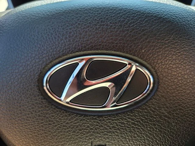 Used 2022 Black Hyundai Limited image 31