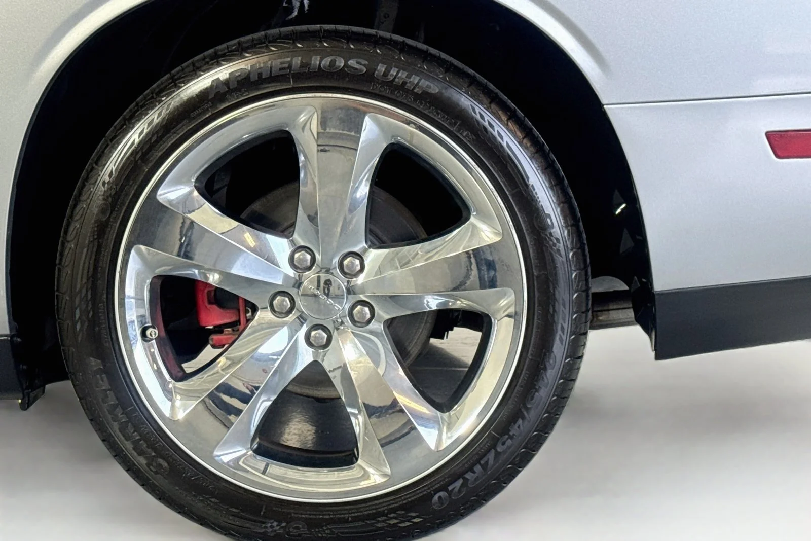 Used 2011 Billet Metallic Dodge  image 26
