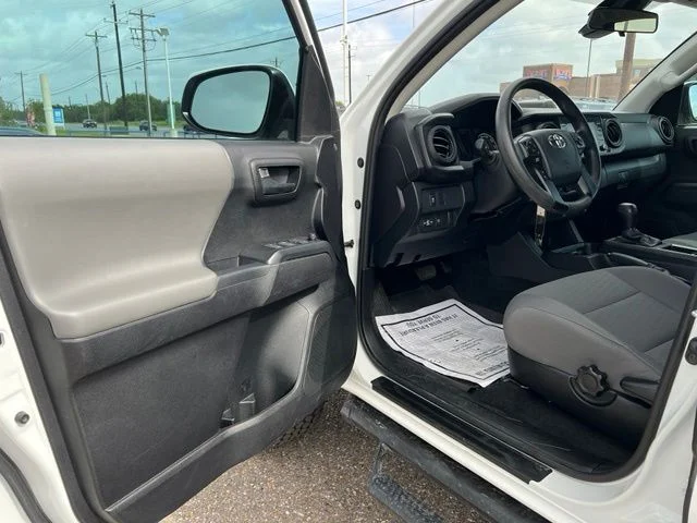 Used 2023 White Toyota SR image 21