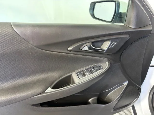 Used 2024 White Chevrolet LT image 14