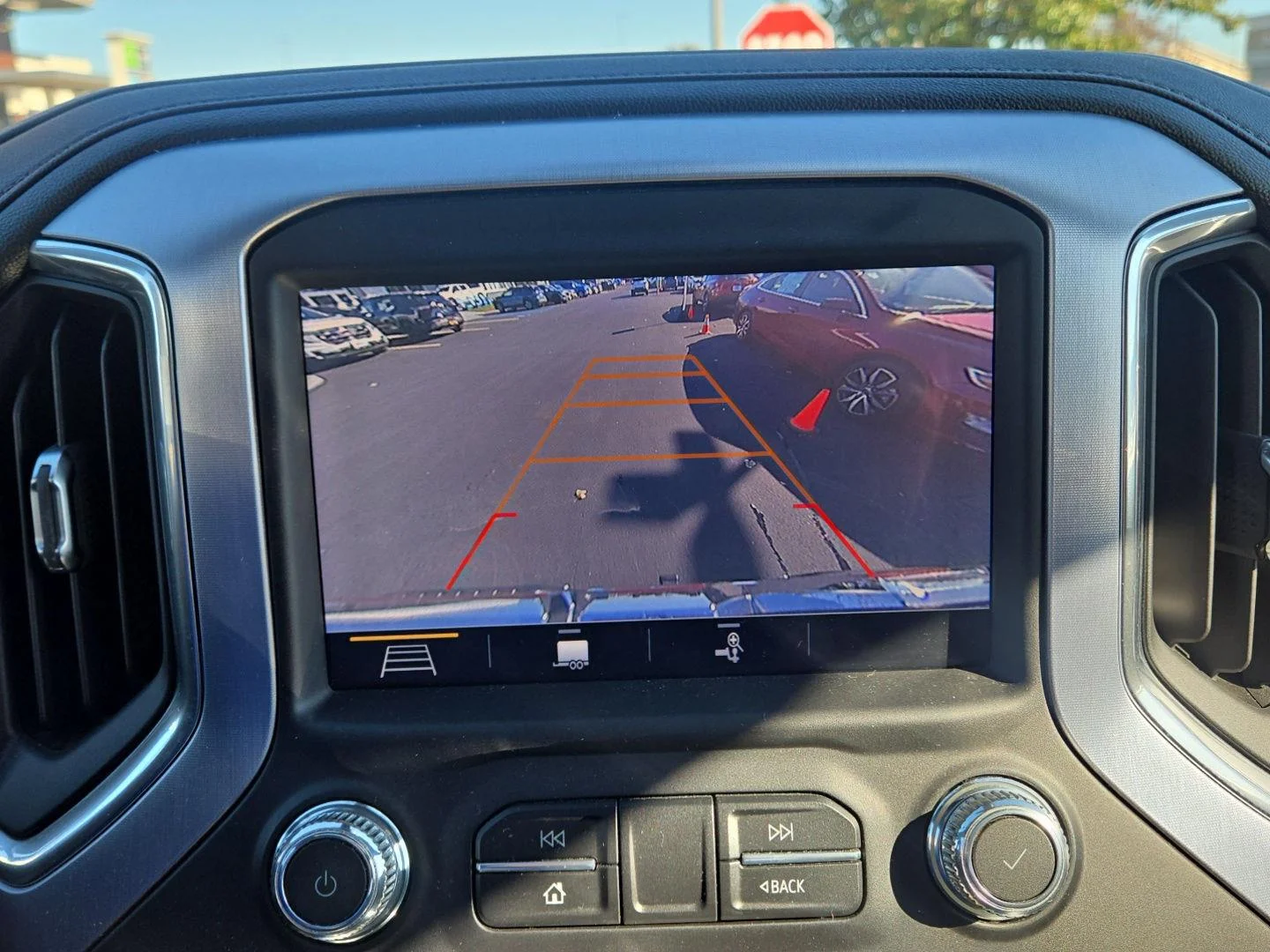 Used 2019 Onyx Black GMC SLT image 6