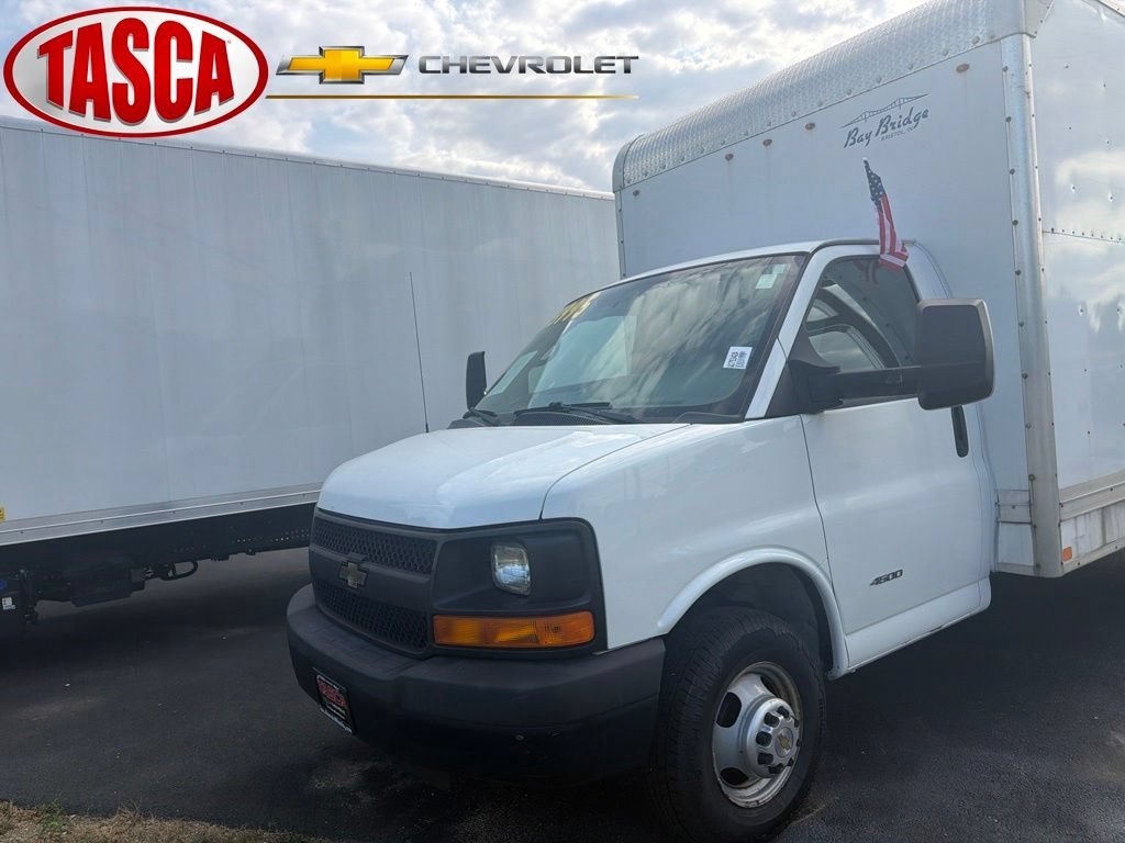 2015 Chevrolet Express Cutaway