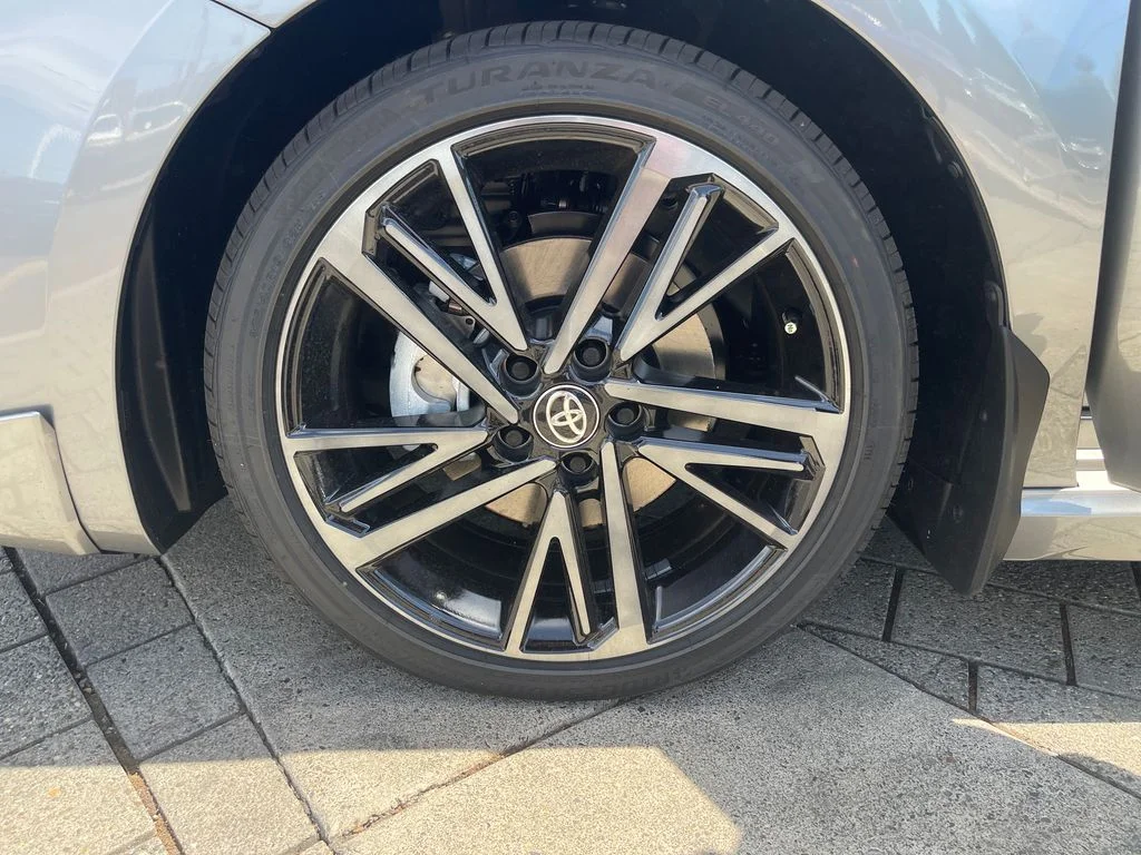 New 2026 Heavy Metal with Midnight Black Metallic roof Toyota XSE image 10