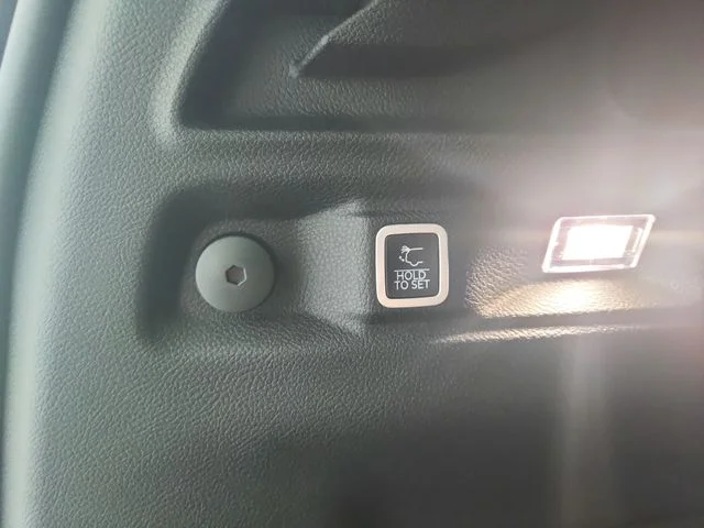 New 2026 Silver Zynith Jeep Limited image 45