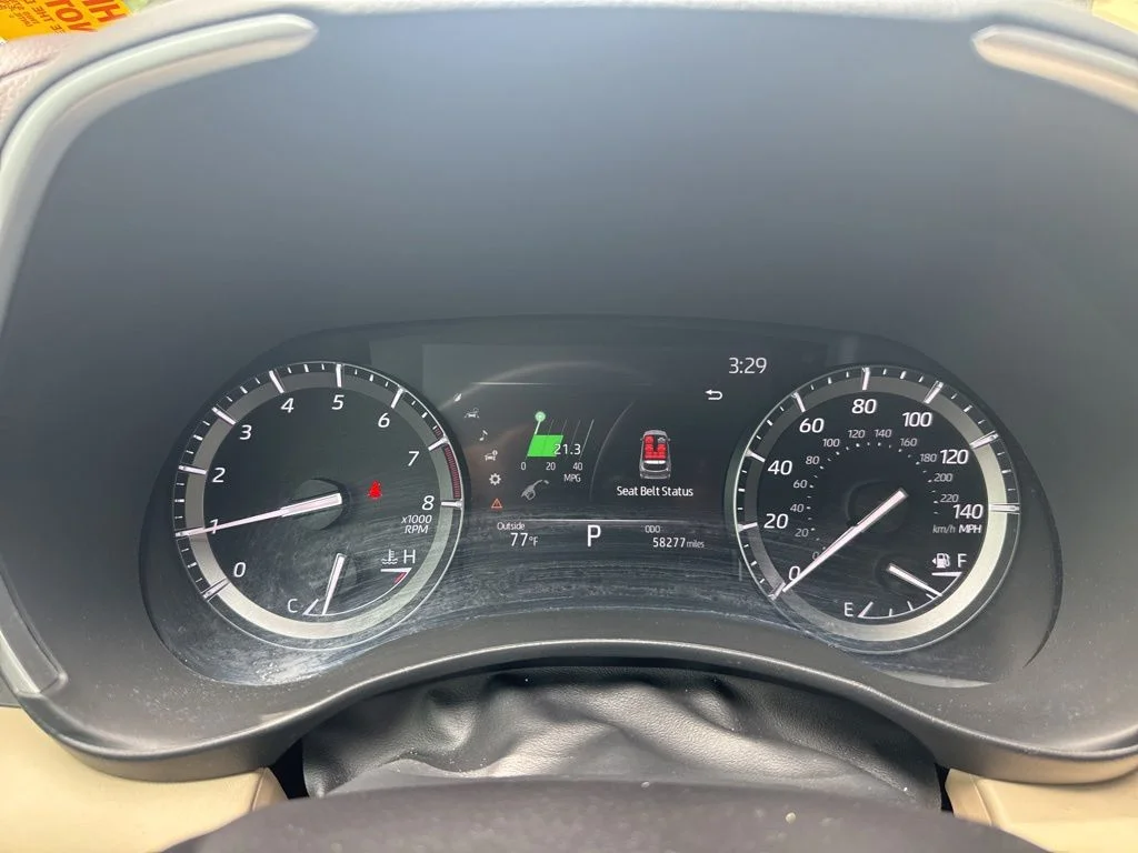 Used 2020 Magnetic Gray Metallic Toyota XLE image 25