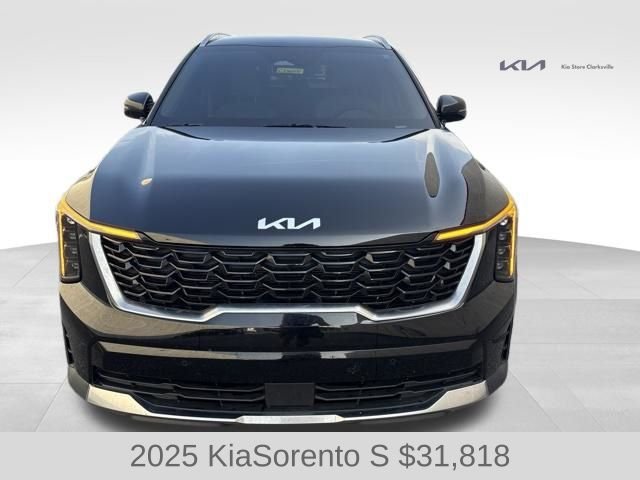 Used 2025 Ebony Black Kia S image 3