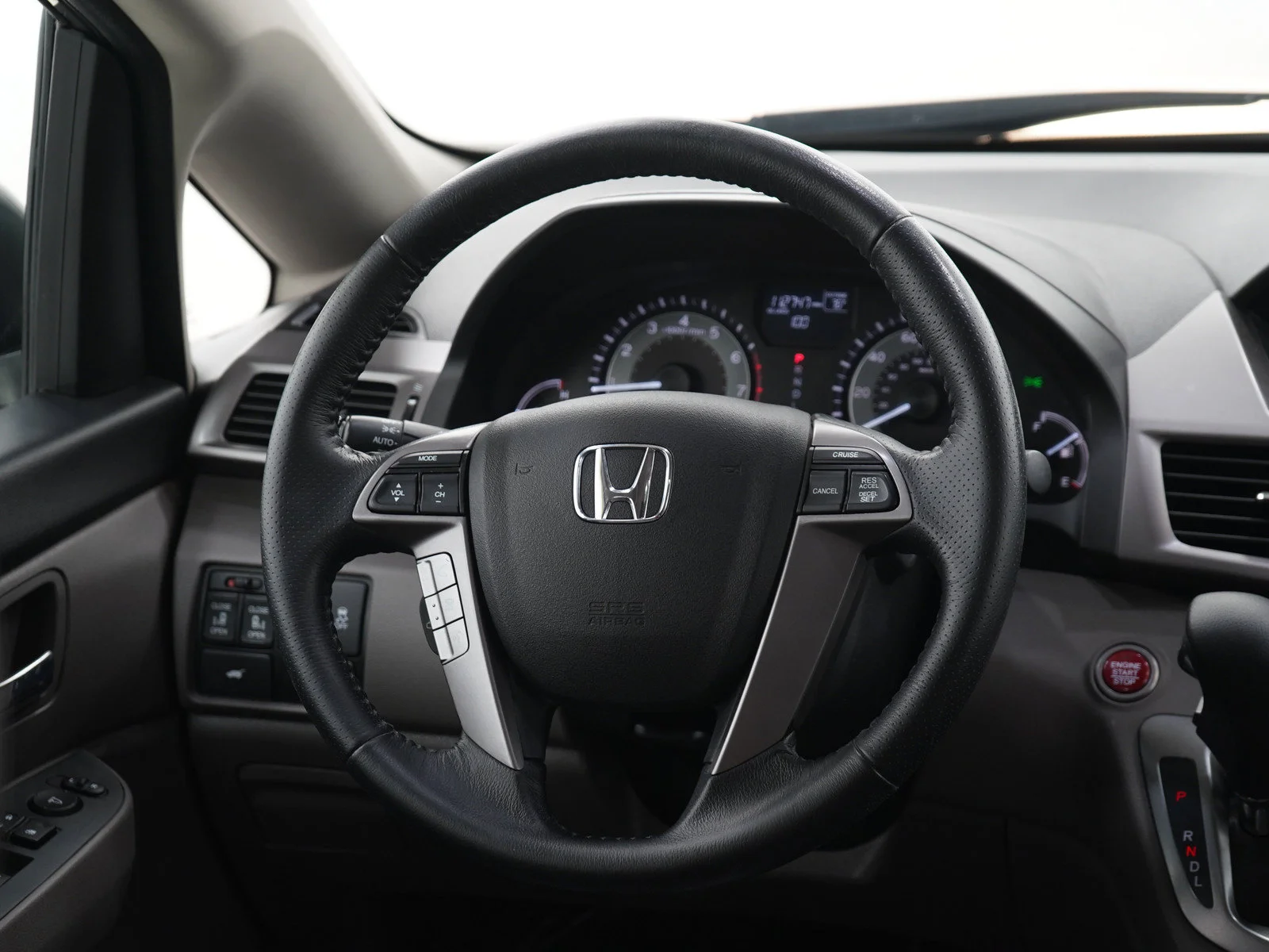 Used 2015 Gray Honda 5dr EX-L w/Navi image 17