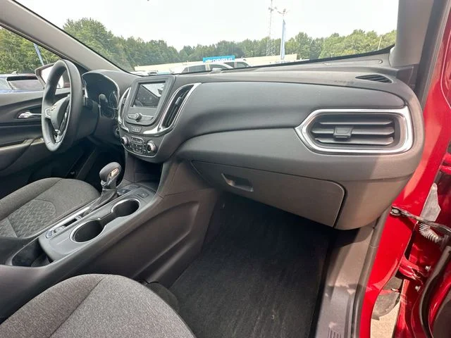 Used 2024 Red Chevrolet LT image 32