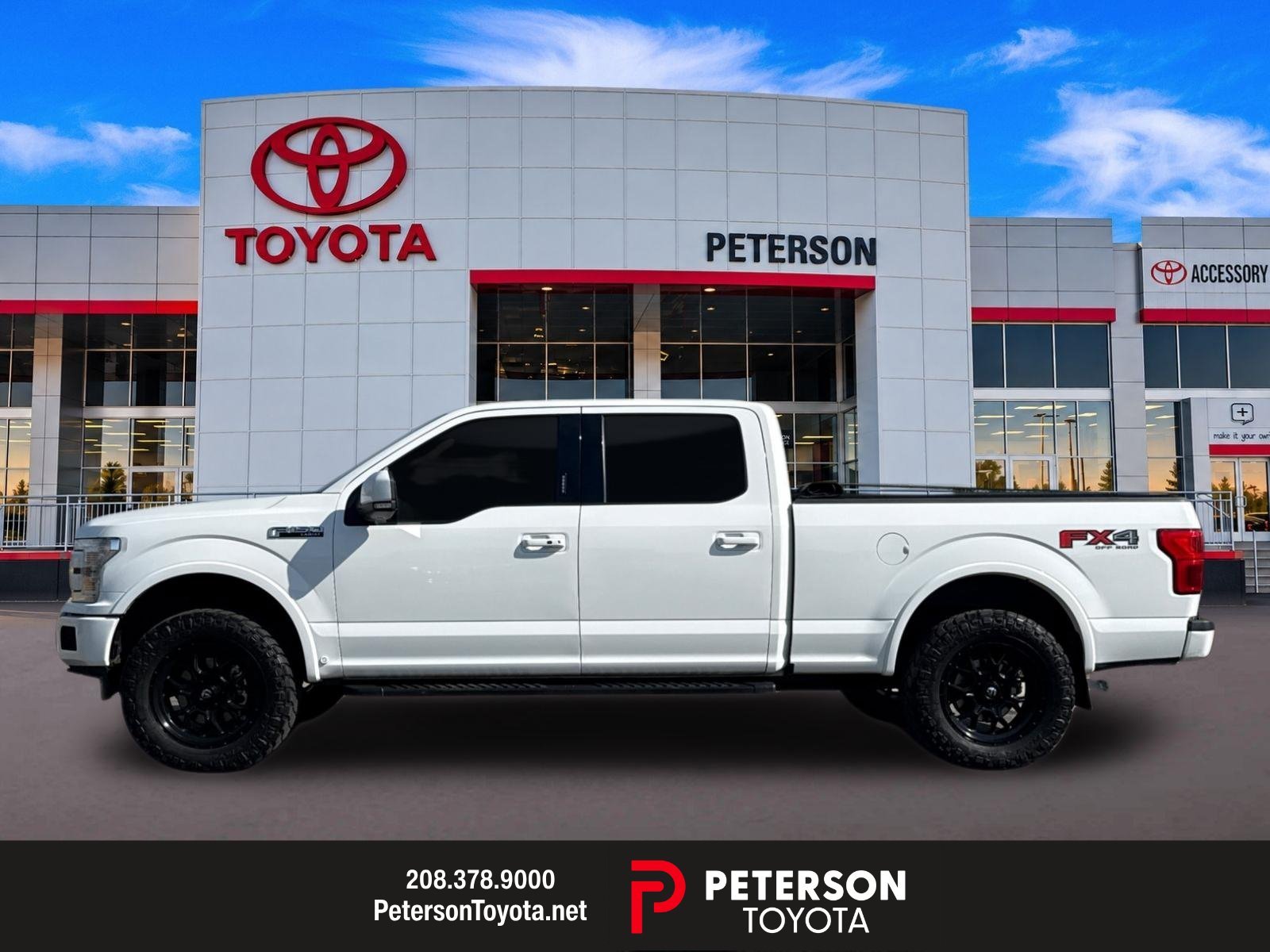 Used 2020 White Ford Lariat image 6