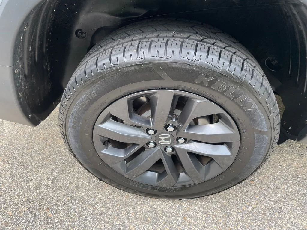 Certified Used 2023 Sonic Gray Pearl Honda Sport image 6