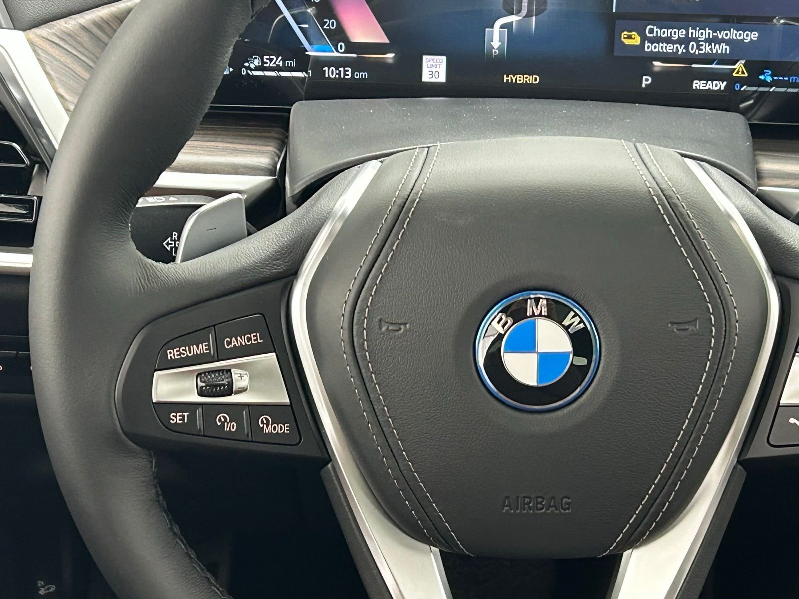 New 2026 Skyscraper Grey Metallic BMW xDrive50e image 11