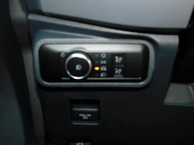 New 2024 Azure Gray Metallic Tri-Coat – Extra Cost Ford Black Diamond® image 66